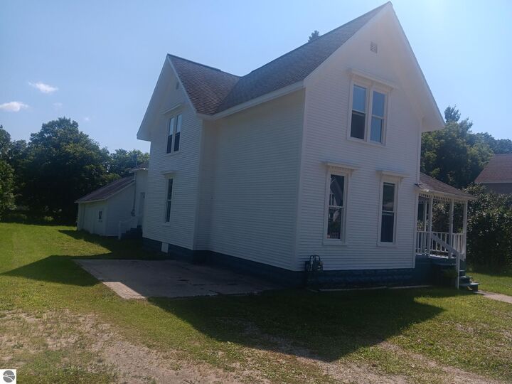 Property Photo:  220 E State Street  MI 49659 