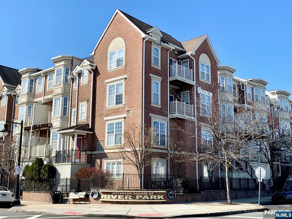Property Photo: 200 Dey Street 277 NJ 07029