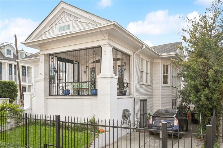 Property Photo:  1502 General Pershing Street  LA 70115 