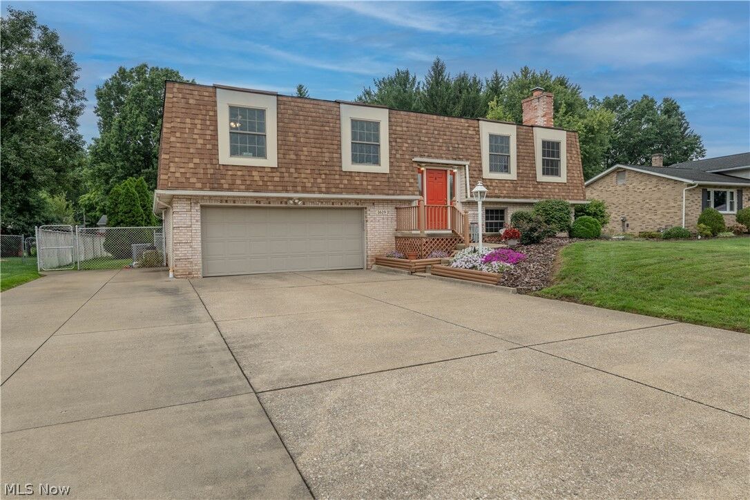 Property Photo:  1619 Reed Street  OH 44614 