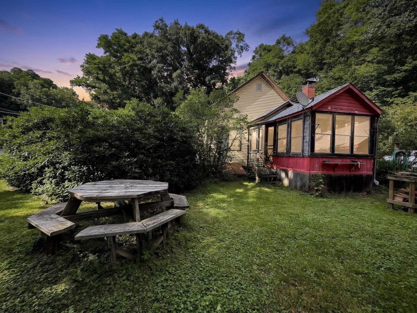 Property Photo:  1892 US Rt 5  VT 05346 