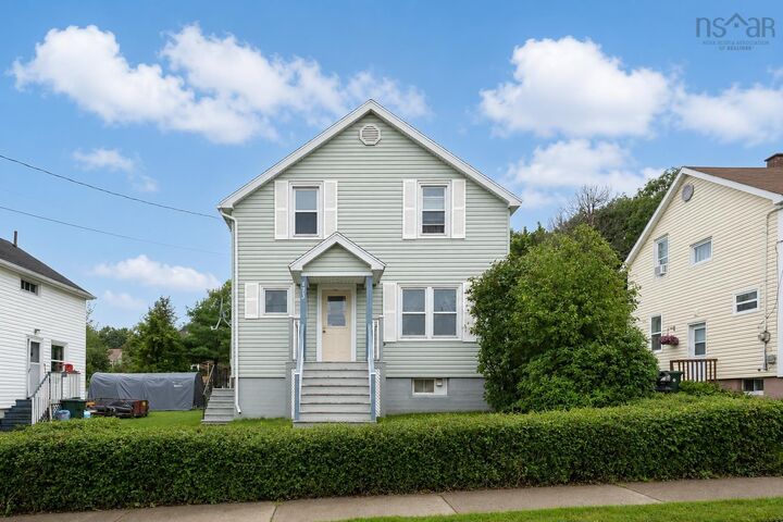 173 Cabot Street — photo 1