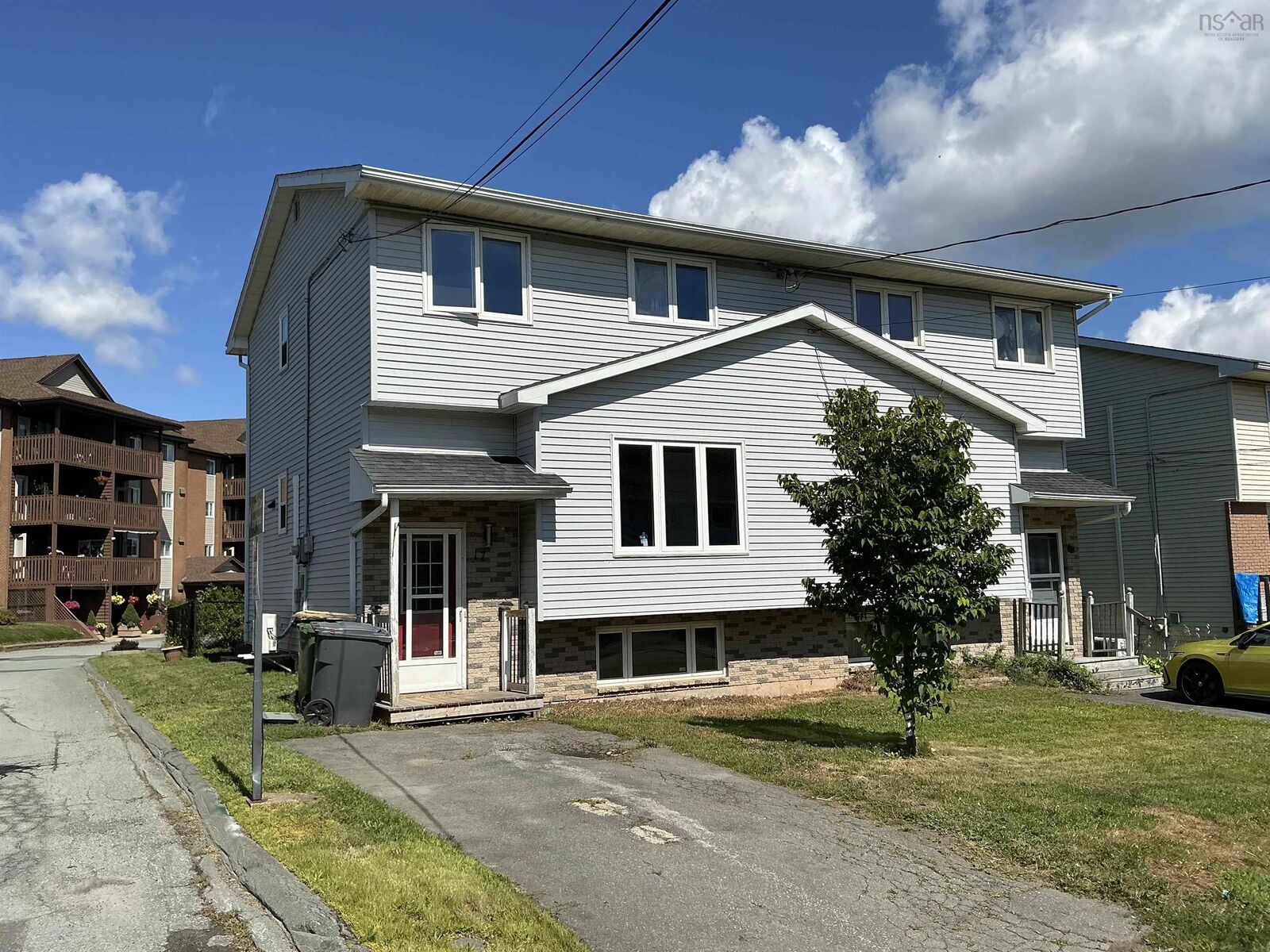 Property Photo: 17 Oakwood NS B2W 5P8