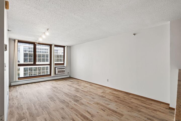 Property Photo: 433 S 7th Street 2209 MN 55415