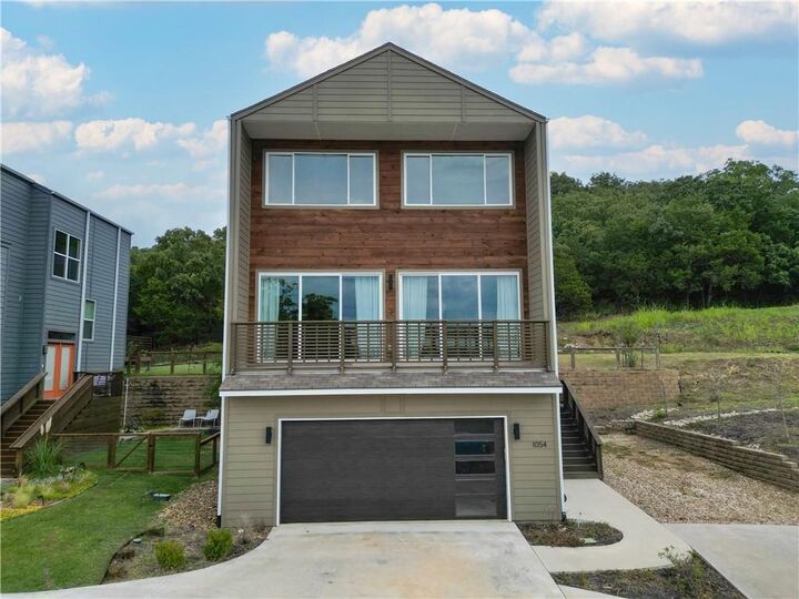 Property Photo:  1054 E Huntsville Road  AR 72701 