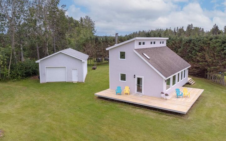 Property Photo: 4 Livingstone Court PE C0A 1H2