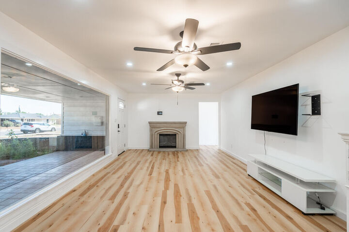 Property Photo: 2611 Storey Ave TX 79701