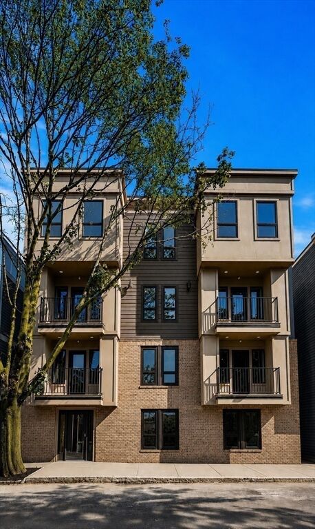 Property Photo:  185 E Street  MA 02127 