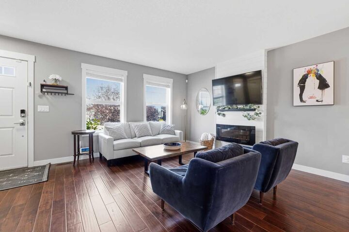 Property Photo: 119 Hinshaw Drive AB T4S 0N3