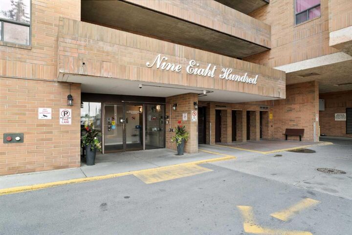 Property Photo: 9800 Horton Road SW 1202 AB T2J 3J3