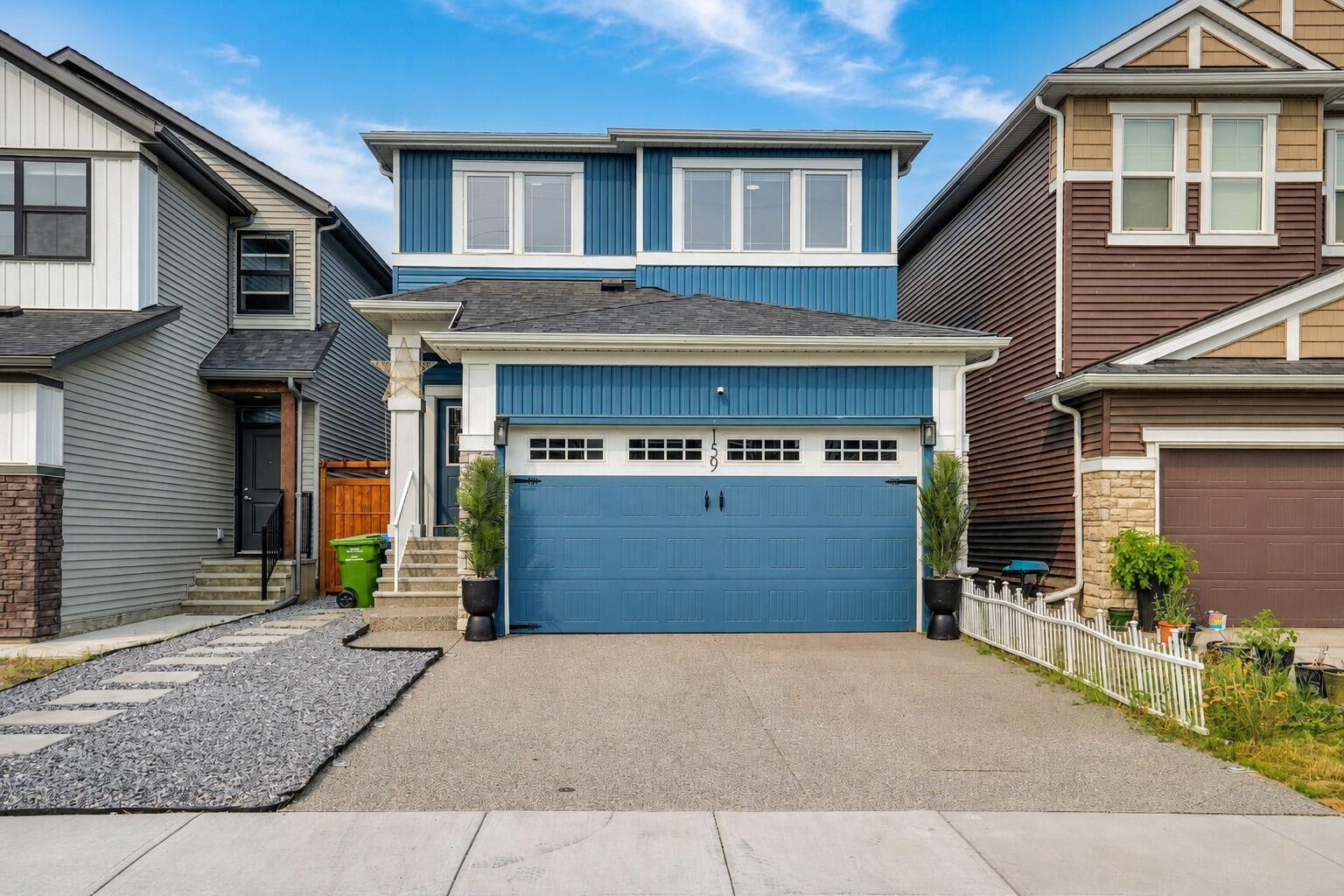 Property Photo: 159 Hotchkiss Manor SE AB T3S 0J5
