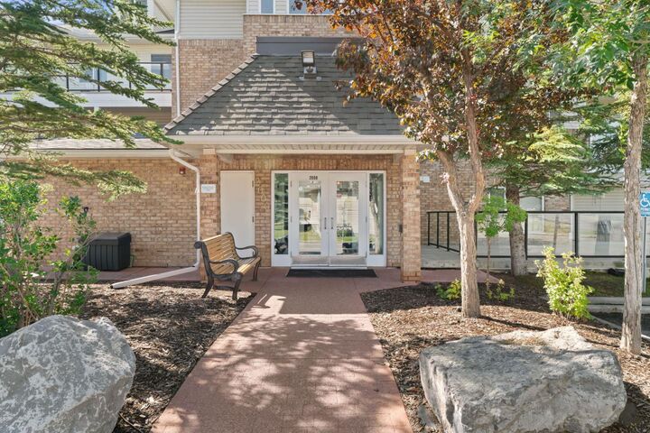950 Arbour Lake Road NW 2209 — photo 1