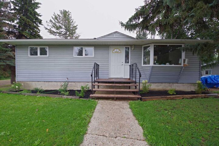 Property Photo: 102 1 Avenue AB T0K 0J0