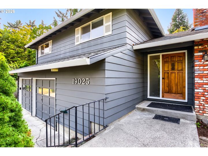 Property Photo:  19025 SW Brooklawn Ct  OR 97003 