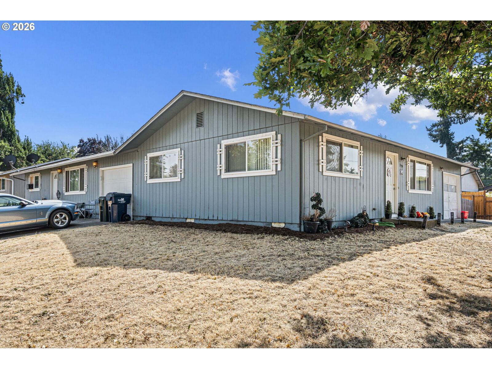 Property Photo: 3999 Virginia Ave OR 97478