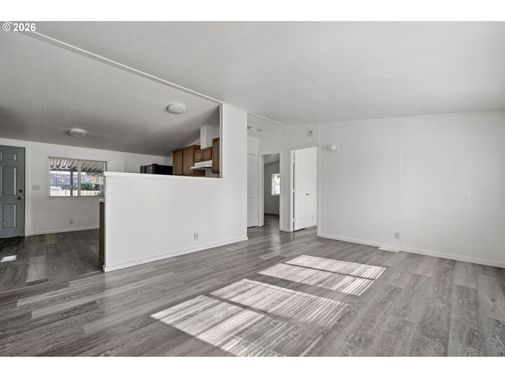 Property Photo:  89 Shady Loop  OR 97477 