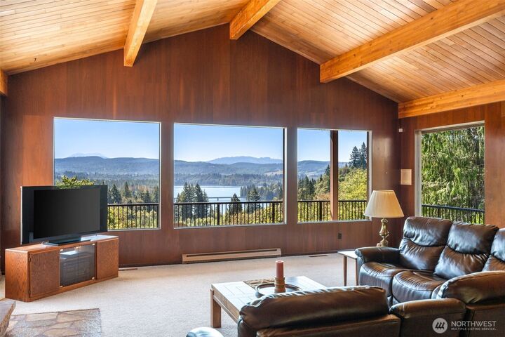 Property Photo:  673  Cinebar Road  WA 98533 