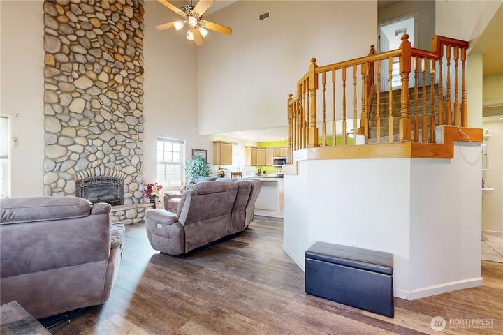 Property Photo: 52406 Sunquist Road OR 97862