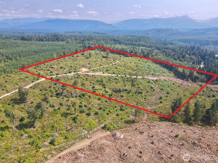 Property Photo: 27423 Old Pipeline Road WA 98272