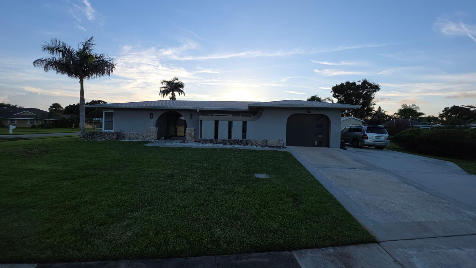 Property Photo: 2950 SE San Jeronimo Road FL 34952