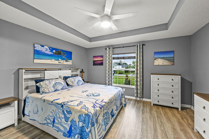 Property Photo: 510 SW Twig Avenue FL 34983