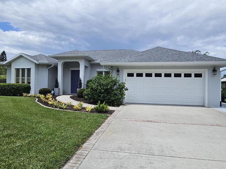 Property Photo:  4600 12th Lane  FL 32966 