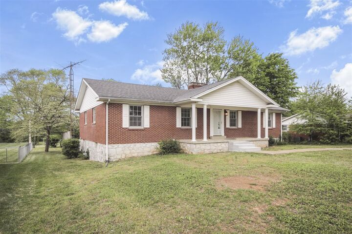 Property Photo:  2925 Smallhouse Road  KY 42104 