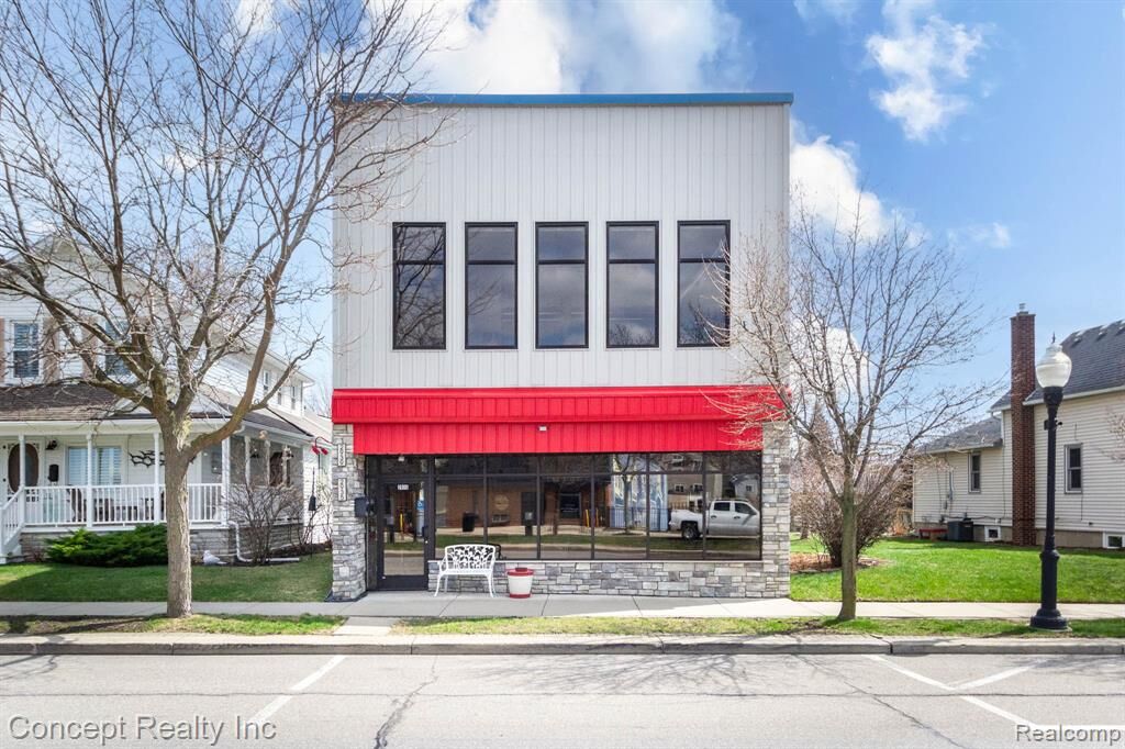 Property Photo: 2935 W Jefferson Avenue MI 48183