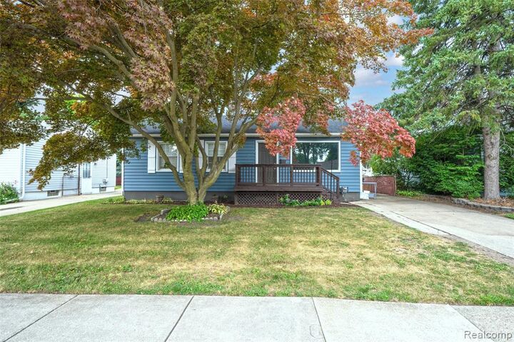 Property Photo: 1017 Amelia Avenue MI 48073