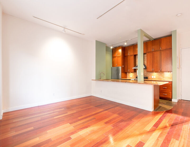 Property Photo: 250 S End Avenue 2A NY 10280
