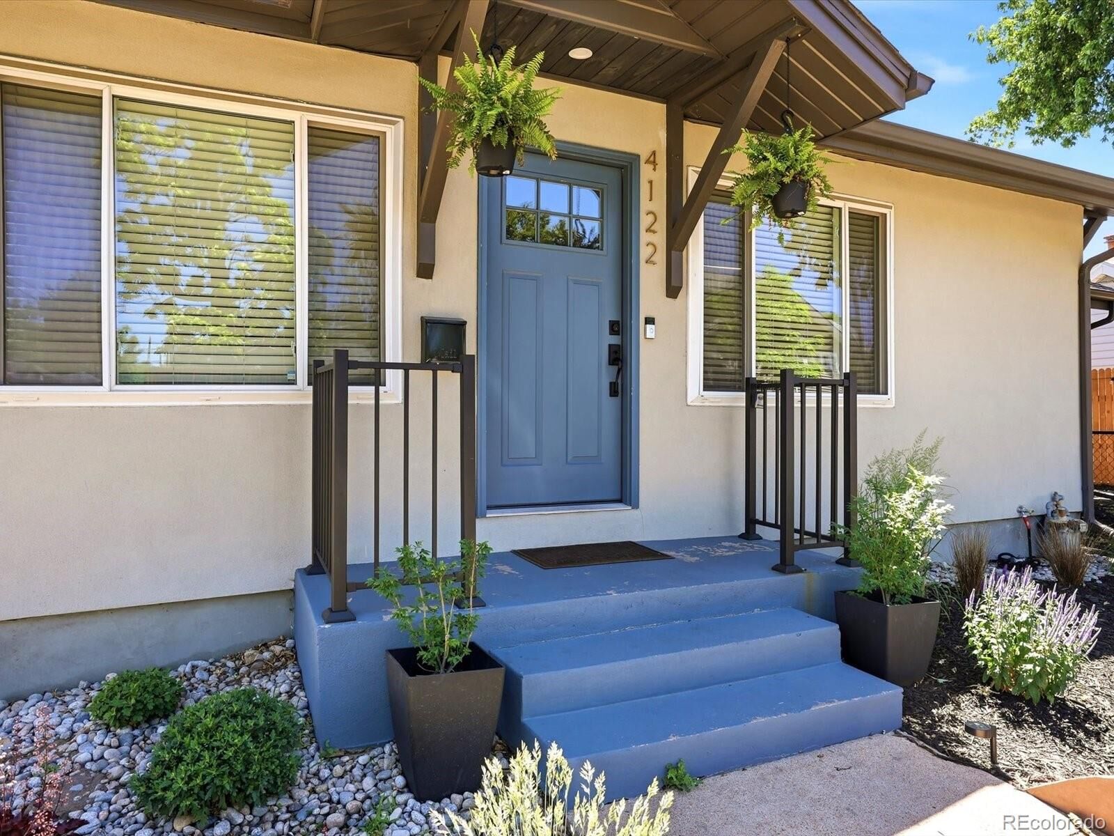 Property Photo:  4122 W 49th Avenue  CO 80212 