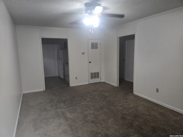 Property Photo: 320 Station St 101 TX 78109