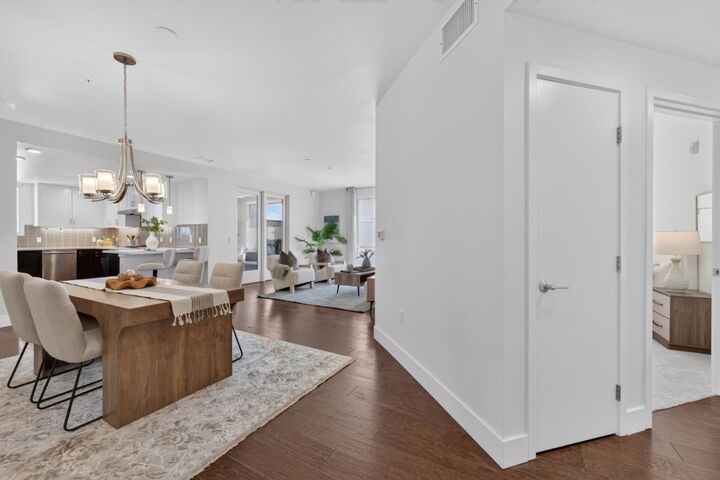 Property Photo: 657 Walnut Street 331 CA 94070