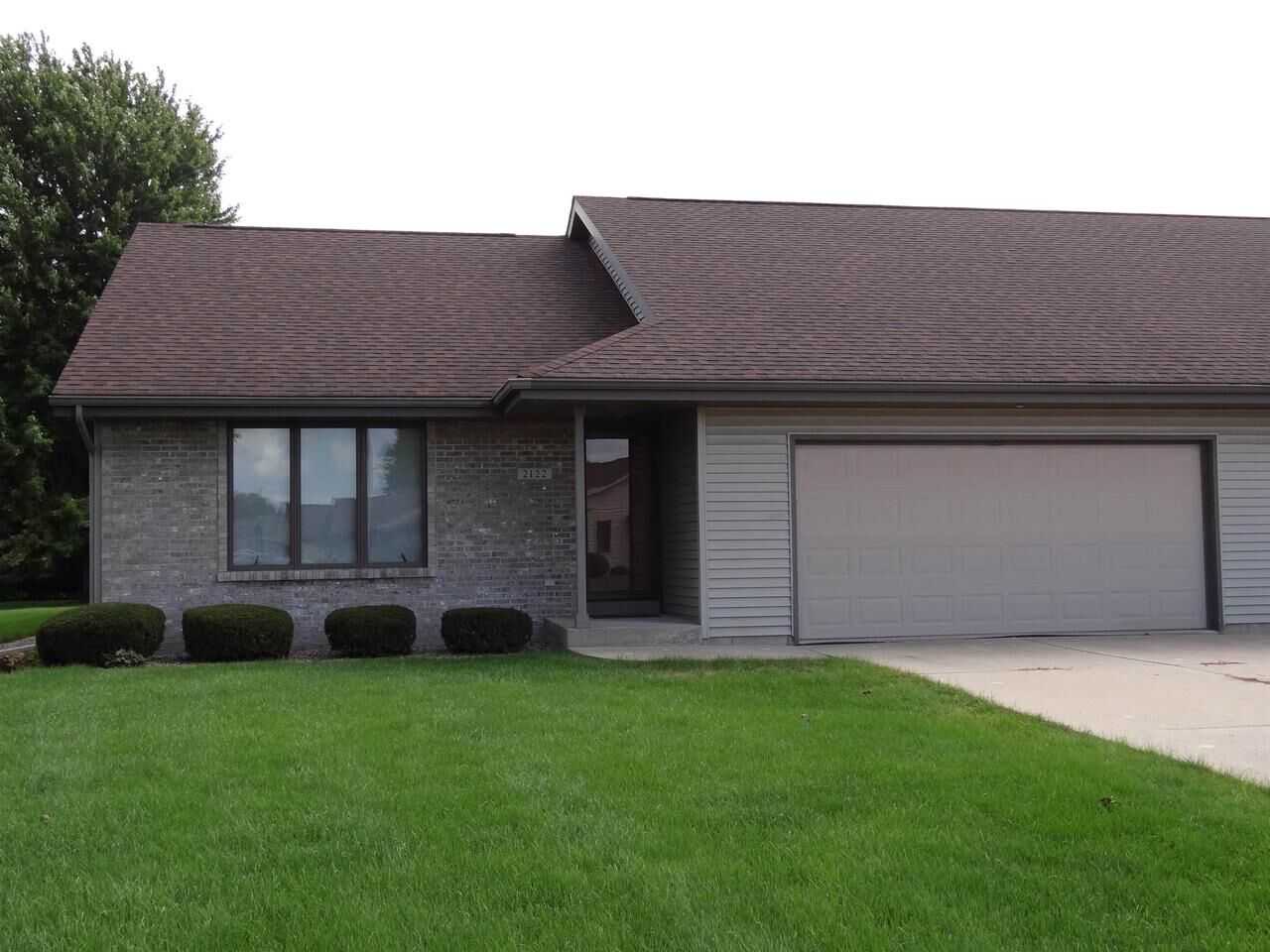 Property Photo: 2122 Purple Aster Lane 2 WI 53546