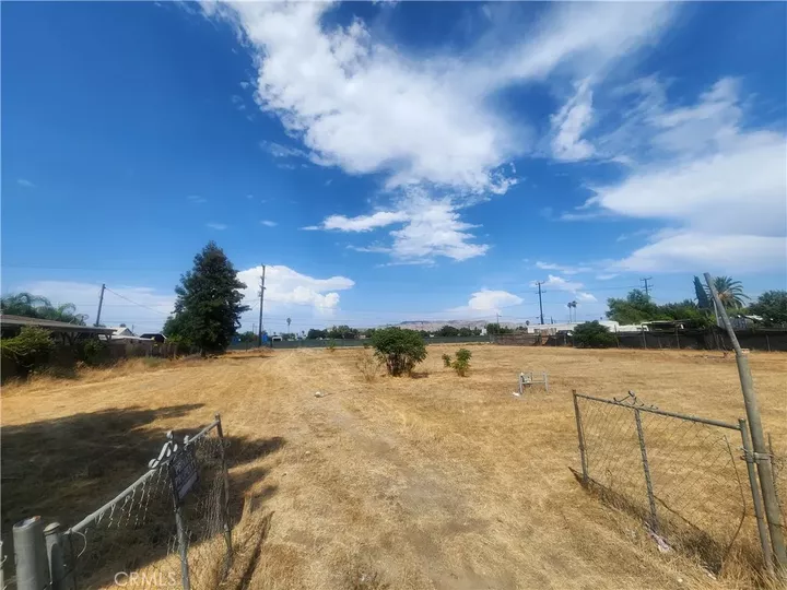 Property Photo: 27573 Jackson St CA 92585