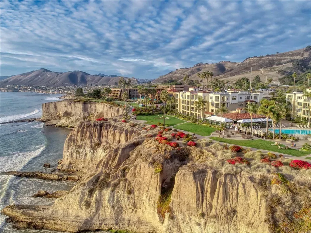 Property Photo:  2727 Shell Beach Road 314  CA 93449 