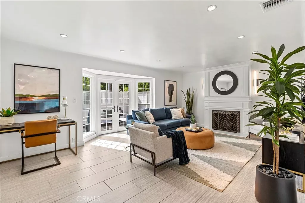 Property Photo: 8963 Cynthia CA 90069