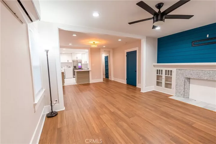 Property Photo: 5604 S Manhattan Place CA 90062