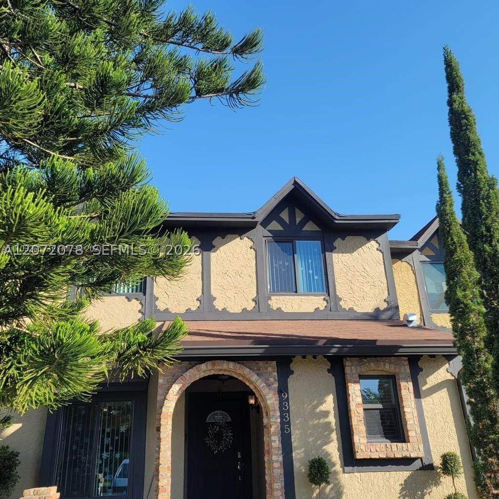 Property Photo: 9335 NW 45th St 9335 FL 33351