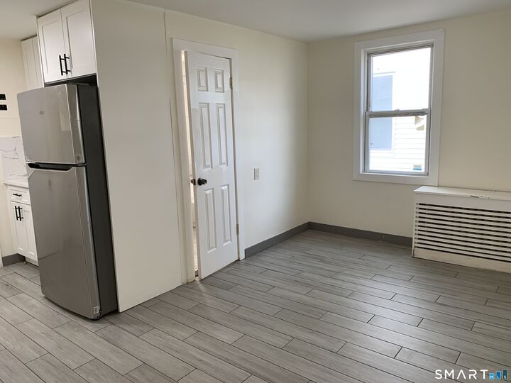 Property Photo: 424 Dixwell Avenue 1 CT 06511