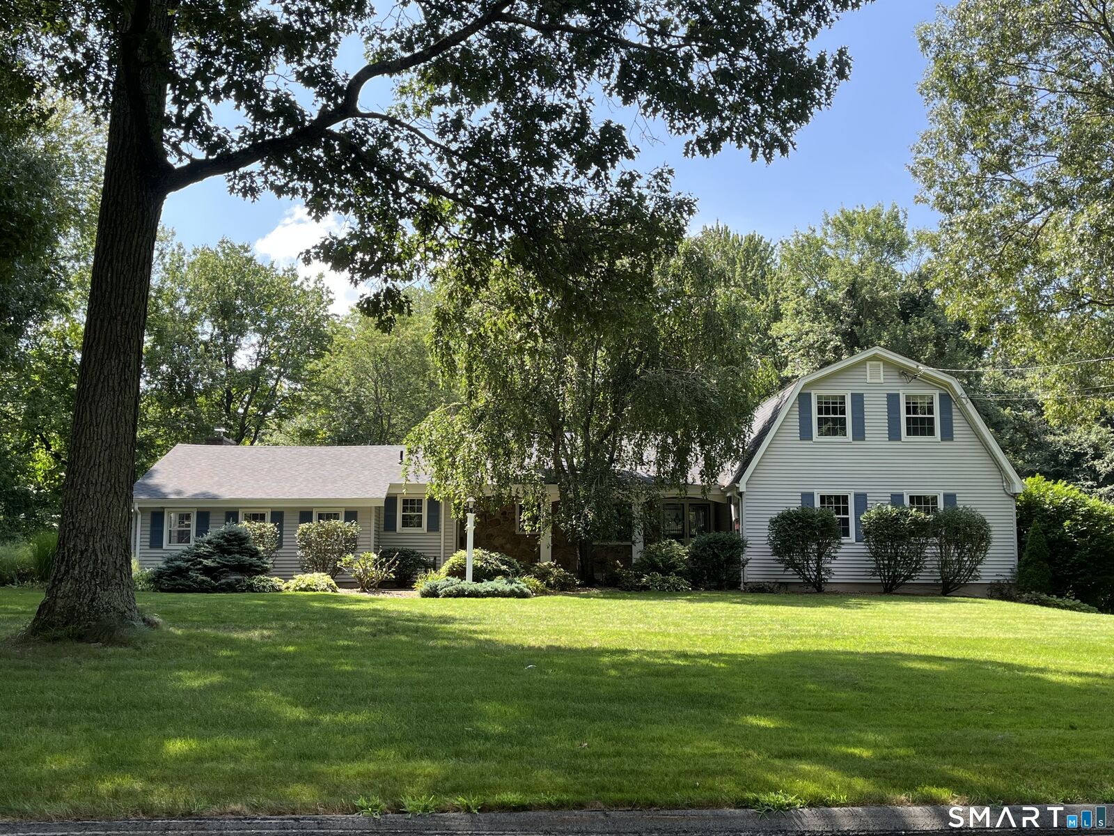 Property Photo:  86 Knollwood Drive  CT 06033 