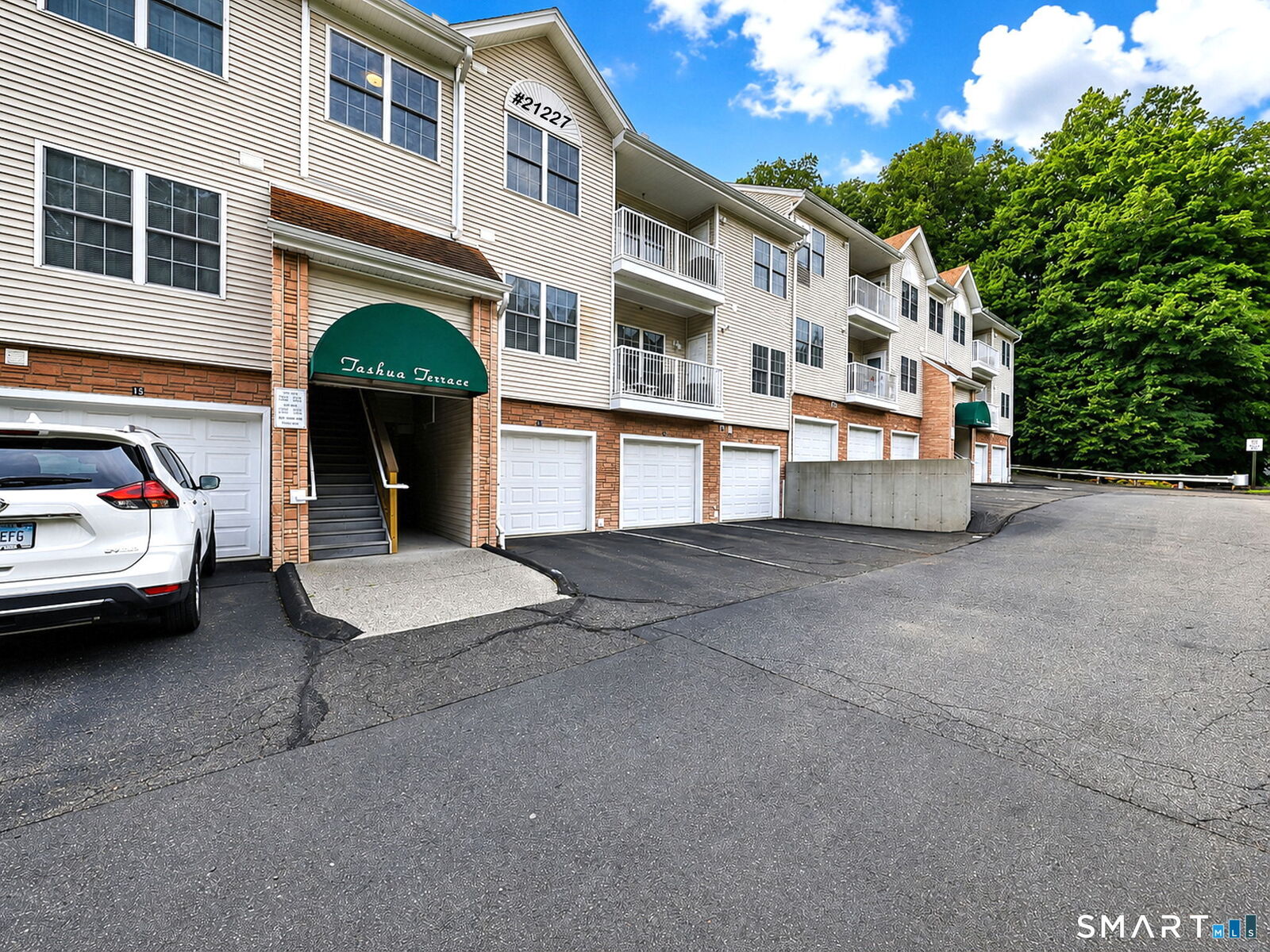 Property Photo:  21227 Arganese Place 211  CT 06611 