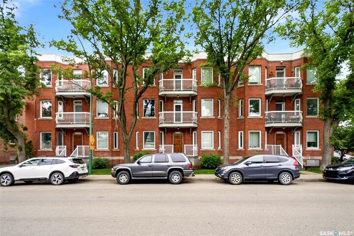 Property Photo: 2925 14th Avenue 305 SK S4T 1R5
