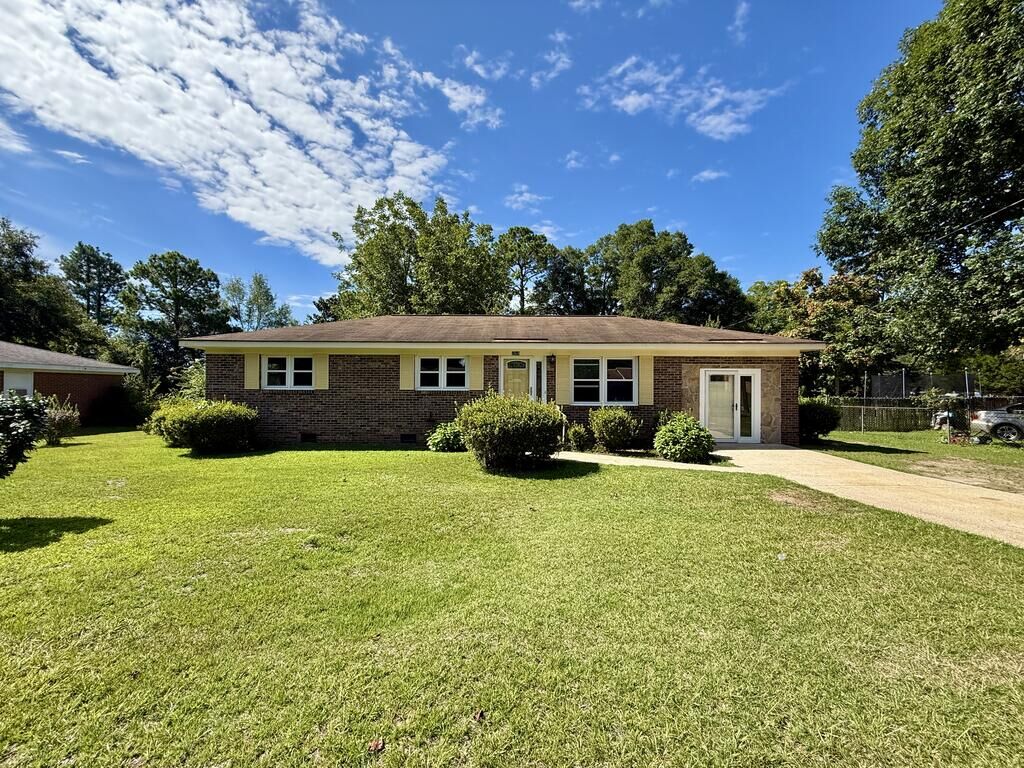Property Photo:  2309 Kristie Lea Dr  AL 36303 