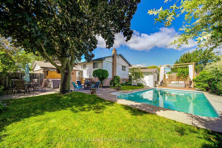 10 Crabapple Court — photo 1