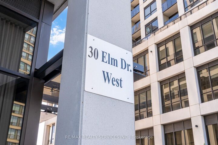 Property Photo: 30 Elm Drive W 308 ON L5B 0N6