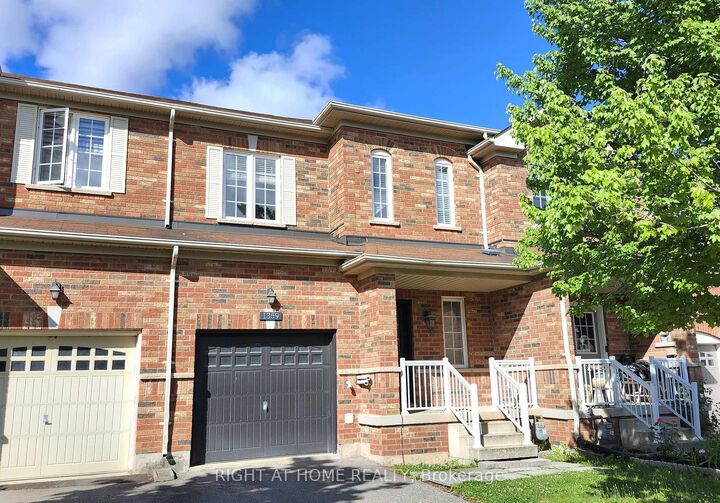 Property Photo: 1359 Kestell Boulevard ON L6H 0C9