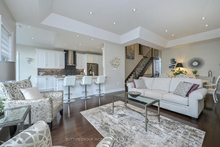 Property Photo: 4 Westmount Drive ON L9R 0P5
