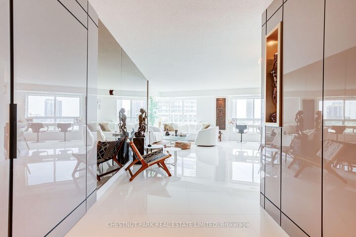 Property Photo: 2111 Lake Shore Boulevard W 1208 ON M8V 4B2