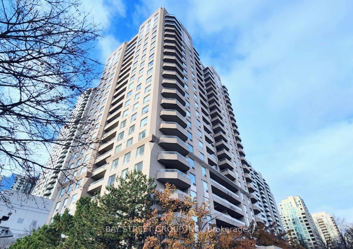 Property Photo:  35 Empress Avenue 303  ON M2N 6T3 
